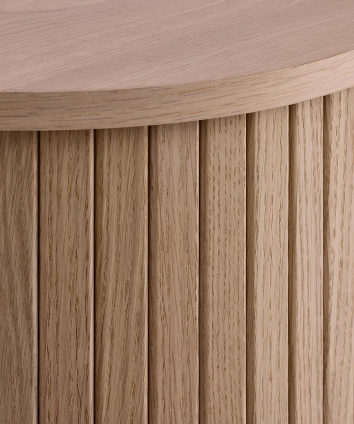 Meta skab 118cm, Lys egetræ