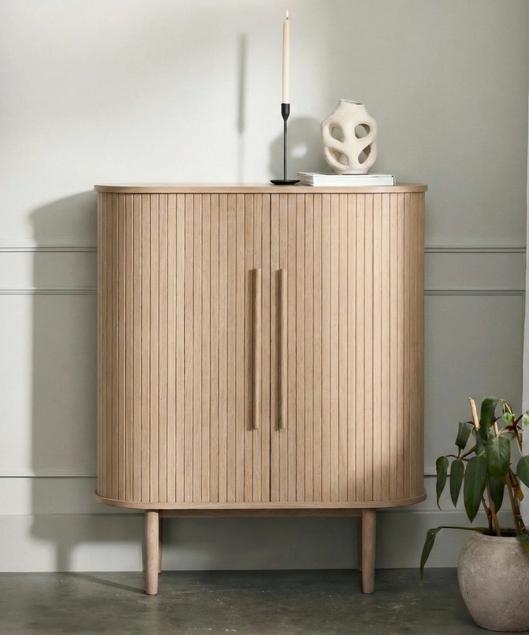 Meta skab 118cm, Lys egetræ