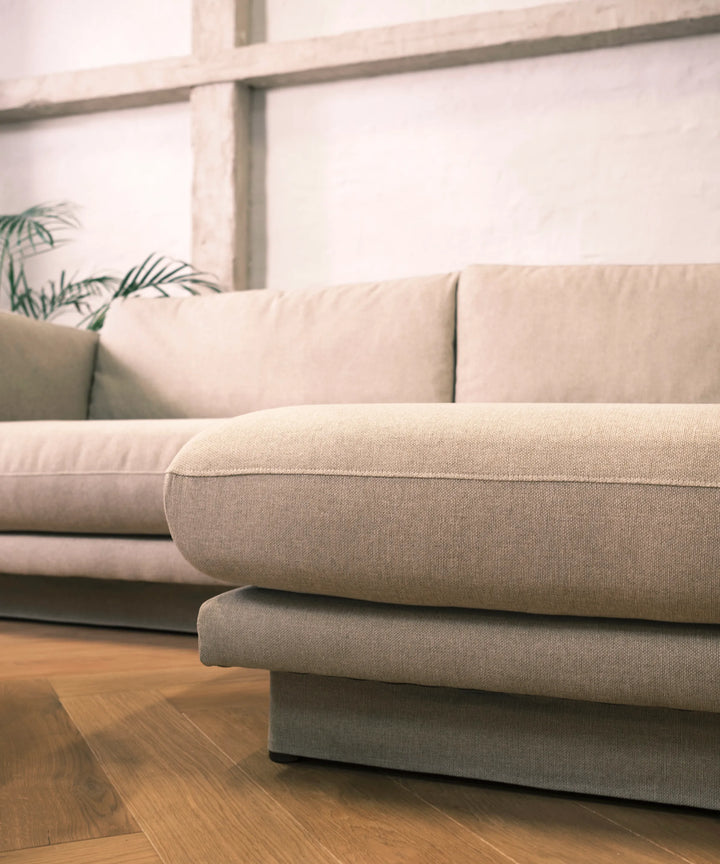 Casie - Chaiselong sofa 240cm