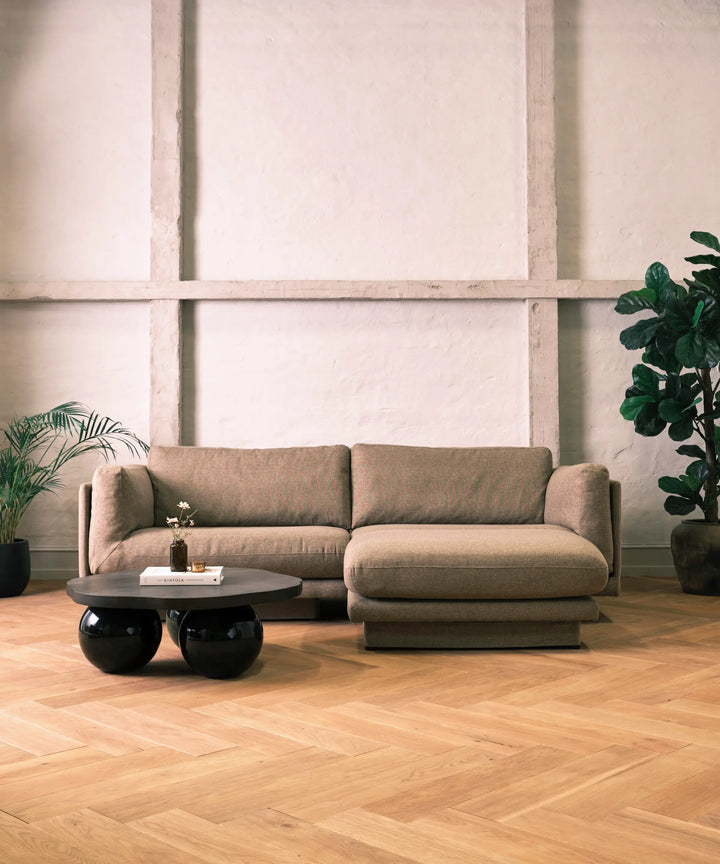 Casie - Chaiselong sofa 240cm