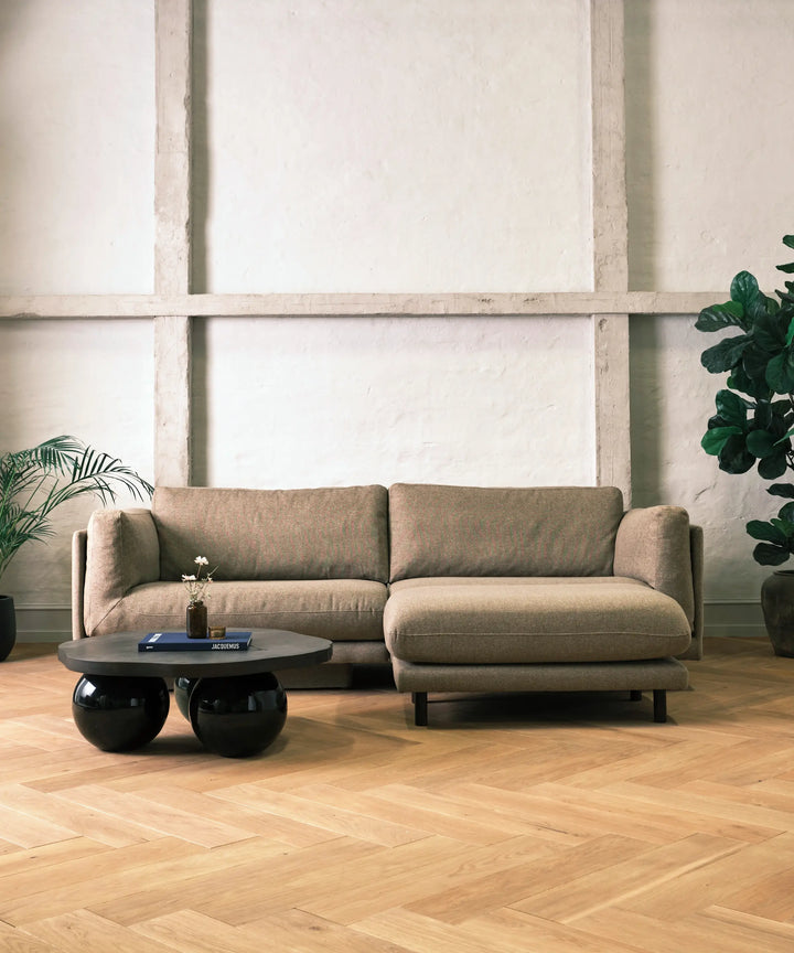 Casie - Chaiselong sofa 240cm