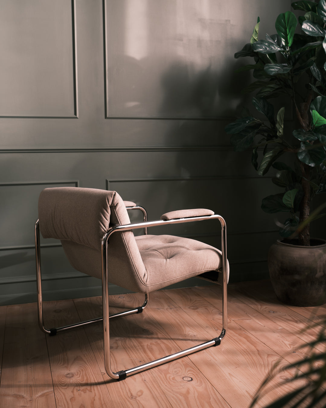 Parallel lounge stol - Beige Mohair