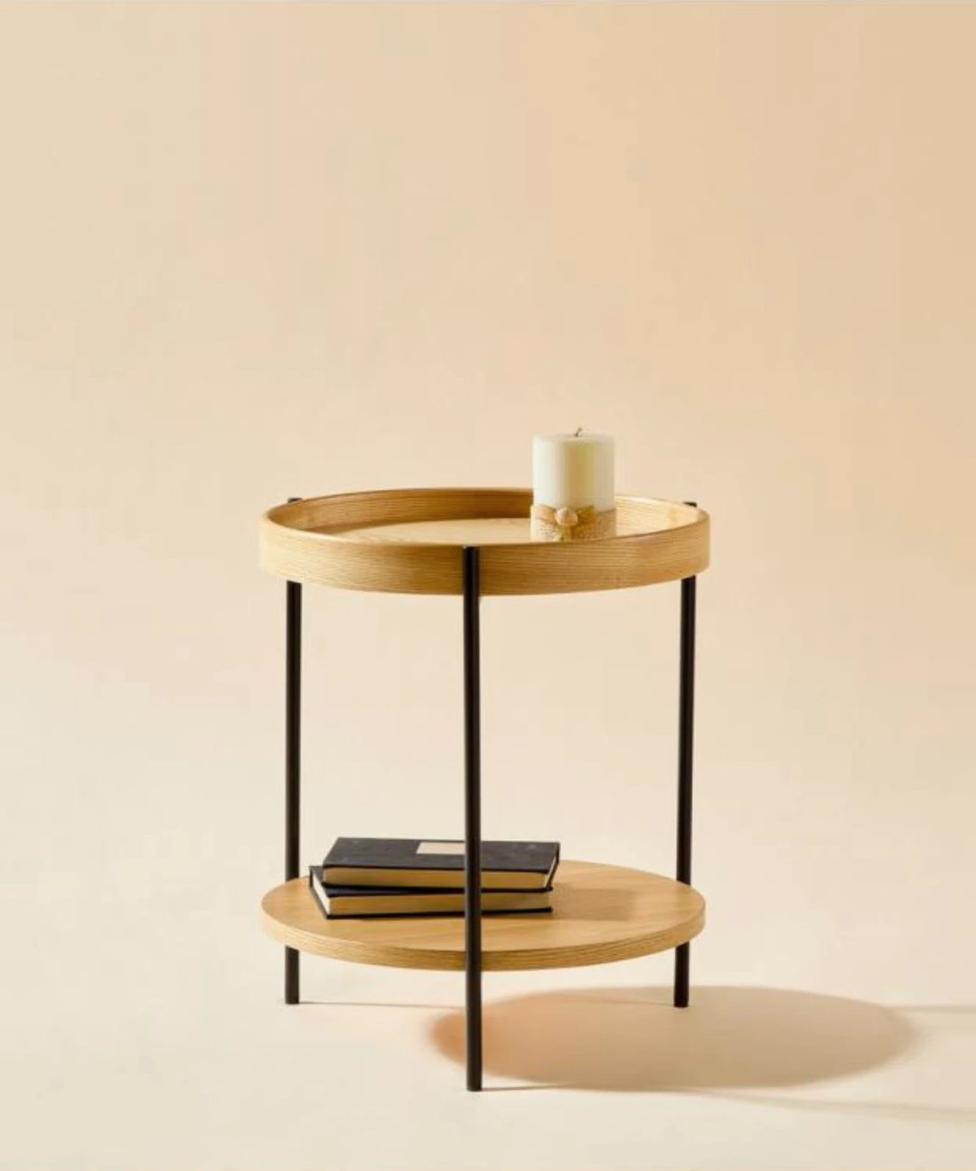 Platter - Rundt sidebord i lyst træ ø44cm