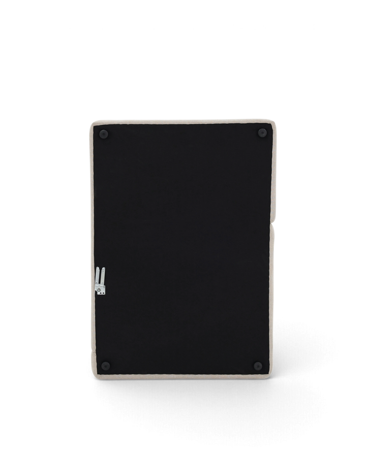 Paragraph Chaiselong 110x160cm, underside med beslag #farve_cube-10-brown-smudsafvisende